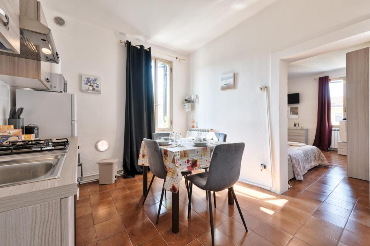 Venice Vacation Apartment Two Bedrooms マルゲーラ エクステリア 写真